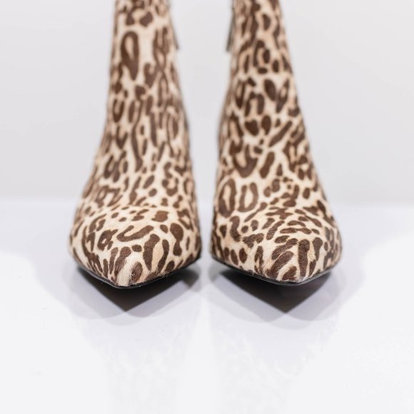 Charles David Albuquerque Leopard-Print Booties - Picture 3 of 15